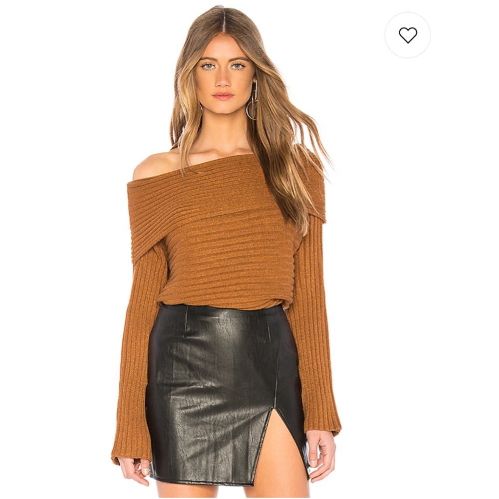 Line & Dot Off-the-Shoulder Sweater